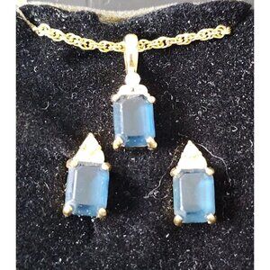 Vintage Roman Faux Blue Sapphire Gold tone Earrings And Necklace Set